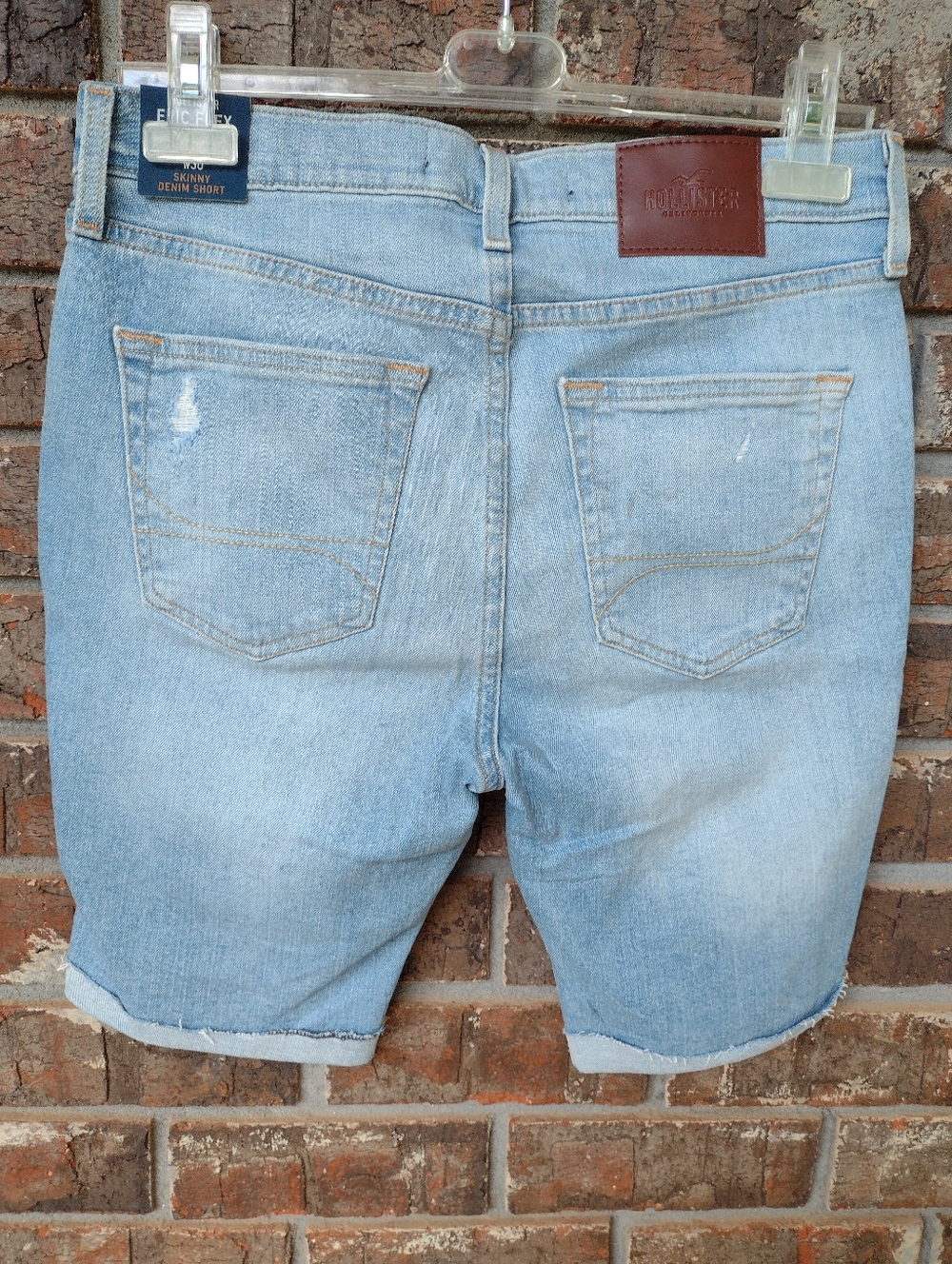 NWT Hollister California Skinny Blue Jean Shorts Cuffed Epic Flex Womens Sz 30